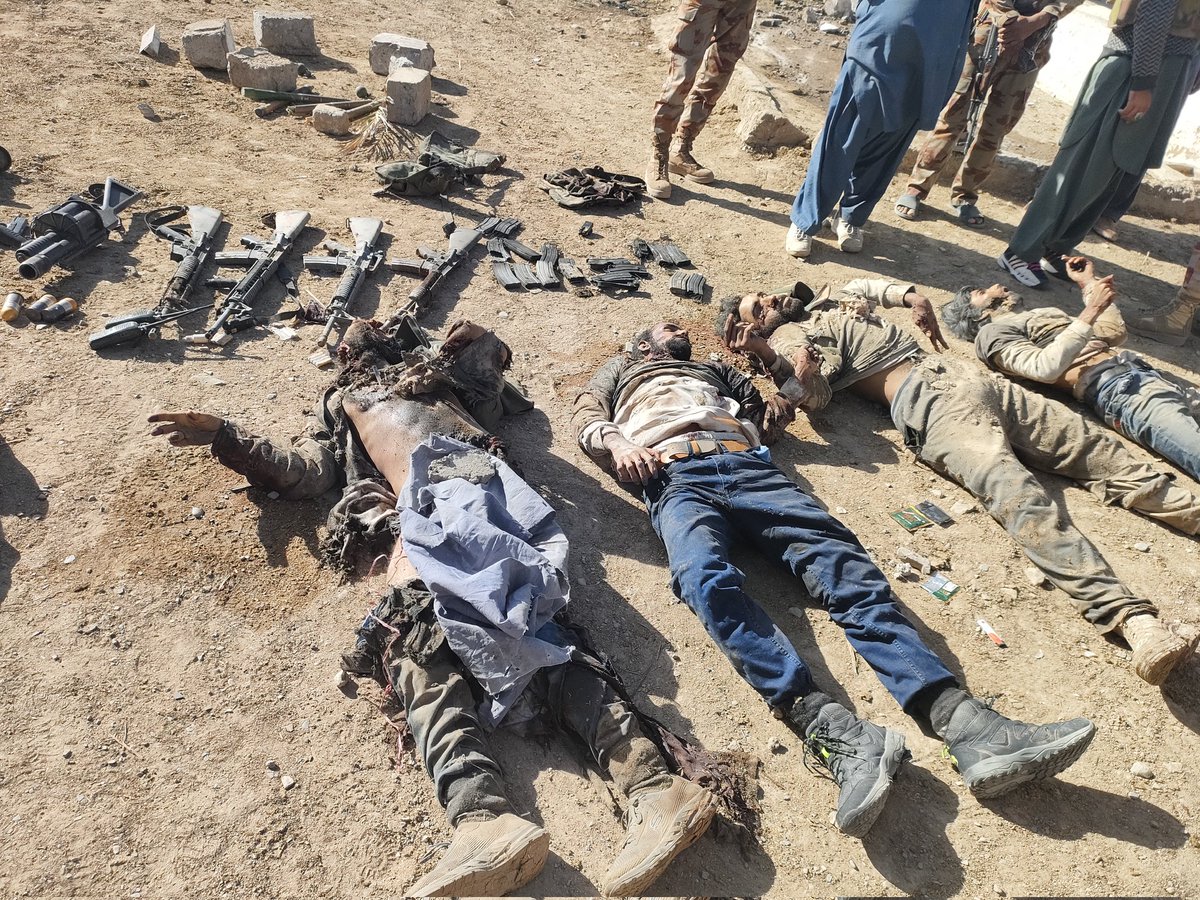 Clearance operation concluded in Panjgur with all militants taken out with “small arm “ fire & not Gunship heli as being propagated
- 1 killed is being identified under alias of Nasir Imam https://t.co/zatKVvEuoi