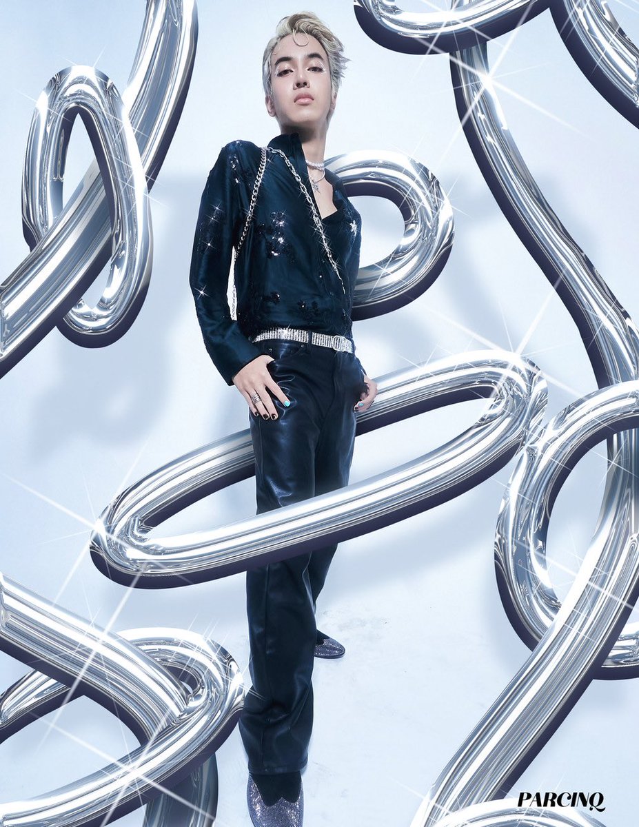 vxonofficial's tweet photo. +

@frnzchuaa 

#FuturewiseIssue
#PARCINQxVXON
#VXON_FRANZ
#VXON https://t.co/bvDaIpL8Jn