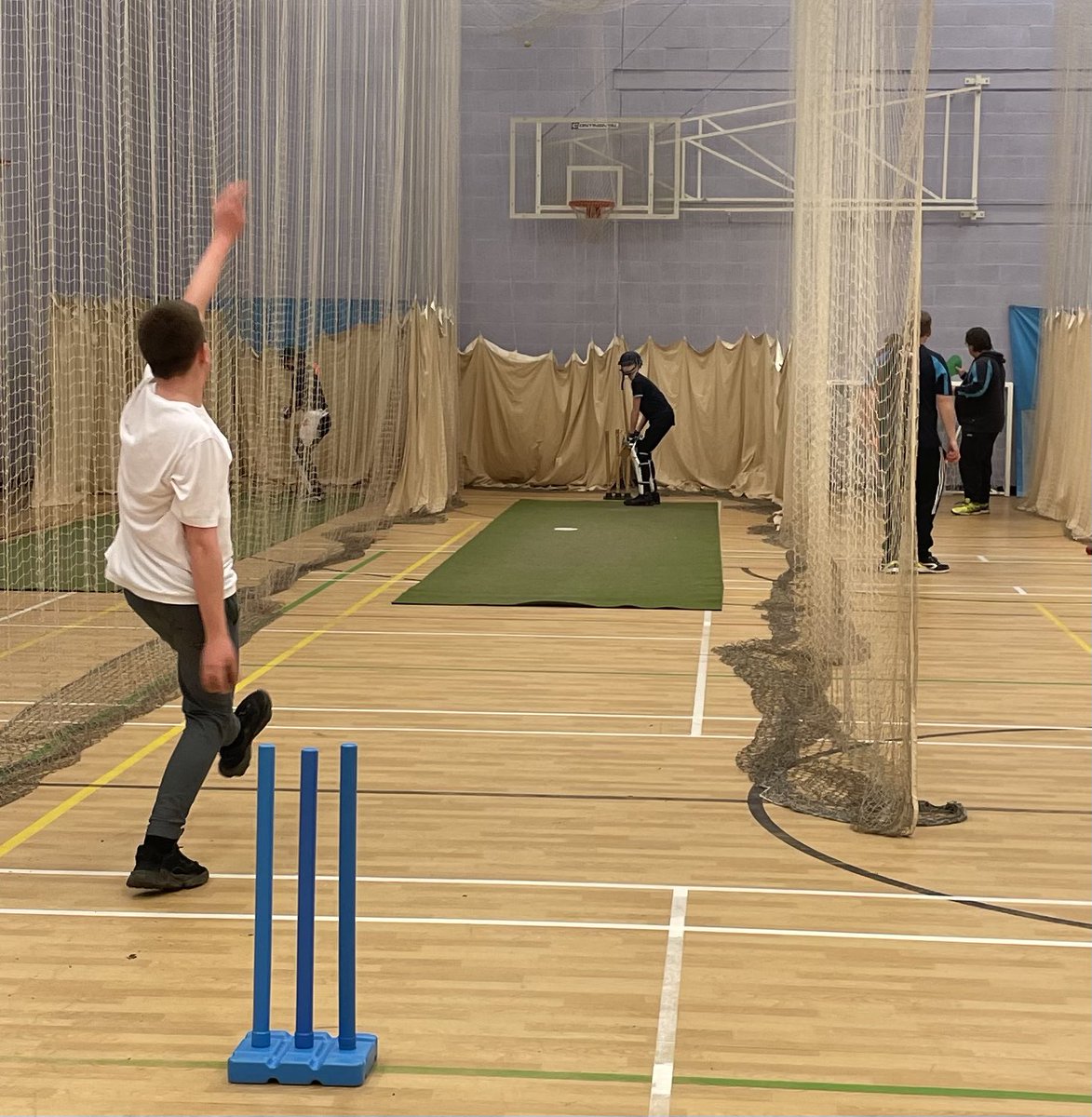 Skelmersdale & Dalton CC (@skelmersdalecc) on Twitter photo 🏏Good net session for 13 to 16 years olds. one to one coaching on front front drives and some wicket keeping coaching as well.
🏏Well done everyone see you all next week
🏏New comers welcome to join
<a href="/lpoolcomp/">L&DCC</a> <a href="/pscricket/">PalaceShieldCricket</a> <a href="/OrmskirkLive/">Ormskirk Live</a> <a href="/SkemNews/">Skem News</a> 🏏Good net session for 13 to 16 years olds. one to one coaching on front front drives and some wicket keeping coaching as well.
🏏Well done everyone see you all next week
🏏New comers welcome to join
<a href="/lpoolcomp/">L&DCC</a> <a href="/pscricket/">PalaceShieldCricket</a> <a href="/OrmskirkLive/">Ormskirk Live</a> <a href="/SkemNews/">Skem News</a>