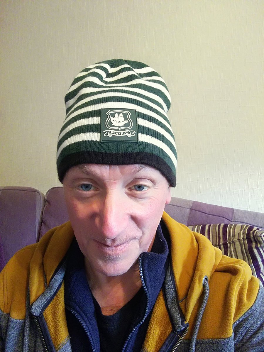 1-1 full time.
Well done PAFC.