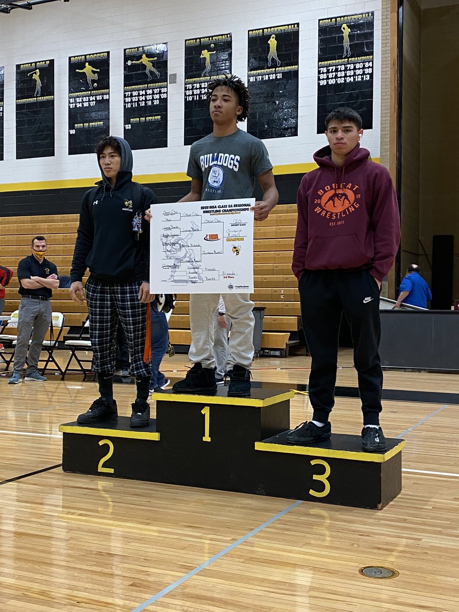 Congrats to Bobcats Wrestlers Alexis Alvarado (120) and Axel Correa (182) on advancing to Sectionals next weekend!