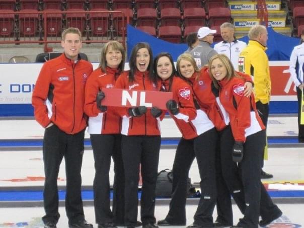 Throwing it back to the Dream Team for #CurlingDayinCanada 🇨🇦🥌🇨🇦