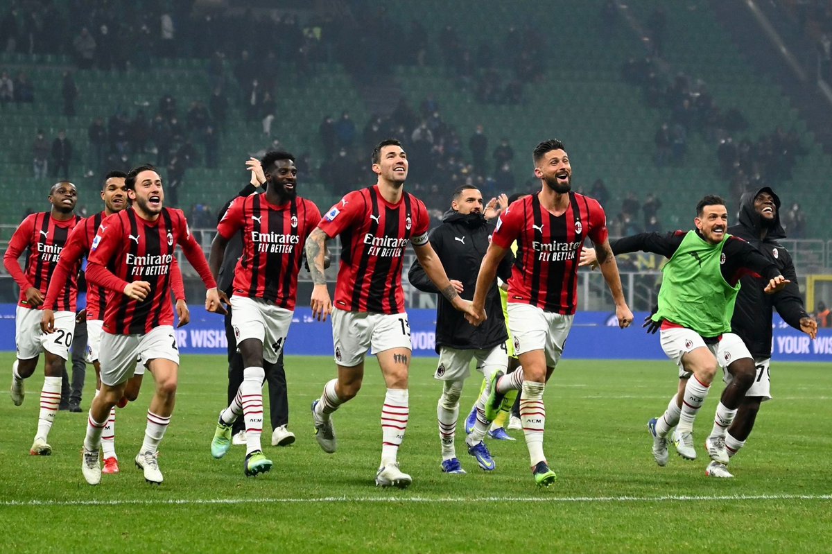 Con il cuore e la mente ❤️🖤 #ForzaMilan