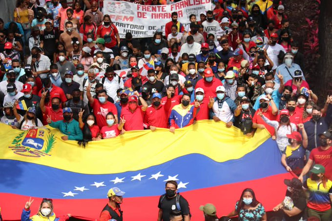 📢¡𝐀𝐬í 𝐥𝐨 𝐃𝐢𝐣𝐨!  🇻🇪
 Pdte. <a href="/NicolasMaduro/">Nicolás Maduro</a>: De la Venezuela del 27 de febrero, del #4Feb del 92, del enfrentamiento armado, Chávez construyó junto a nuestro pueblo un camino para la paz, para el avance democrático.
#GeneraciónDeOroPatriota