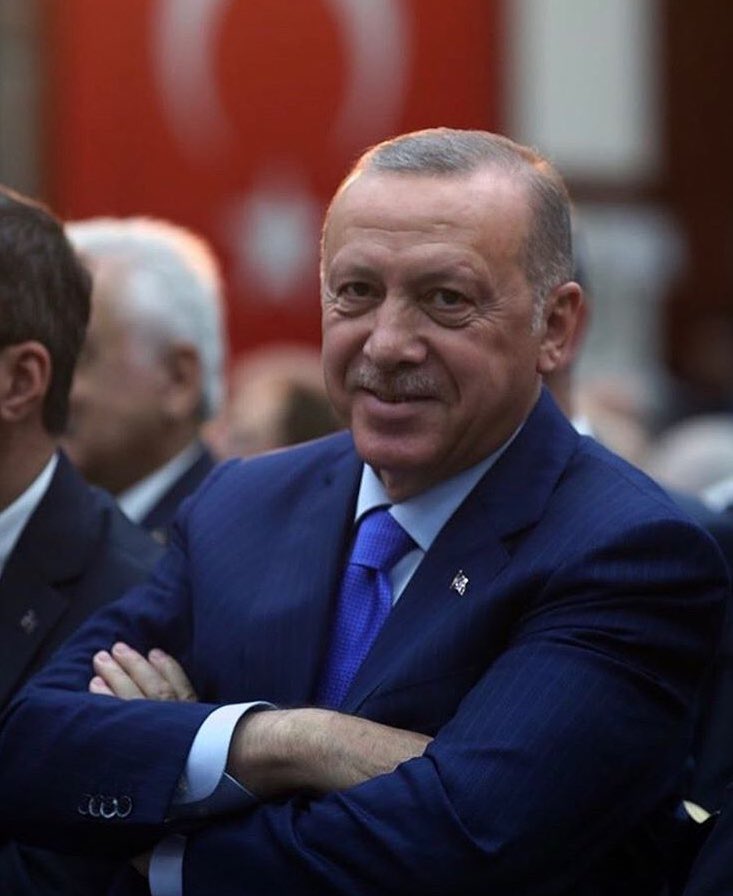 Covid - 19 testi pozitif çıkan Cumhurbaşkanımız Sayın <a href="/RTErdogan/">Recep Tayyip Erdoğan</a> ve kıymetli eşi Sayın <a href="/EmineErdogan/">Emine Erdoğan</a> Hanımefendi'ye Allah’tan acil şifalar diliyorum.
Çok geçmiş olsun, Dualarımız sizlerle...