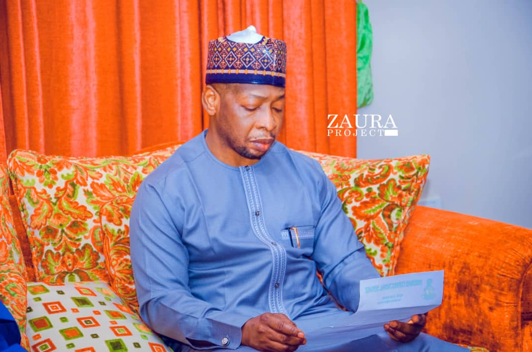 officialaazaura's tweet photo. This afternoon, I played Host to Nigerian Correctional service, Kano State Command in Kano.The visit was to strengthen the operation of our Foundation in the prisons. I was Delighted, I told them that the visit is Consequential to me, for it had reminded me of our plans. https://t.co/RWLyQofQsD