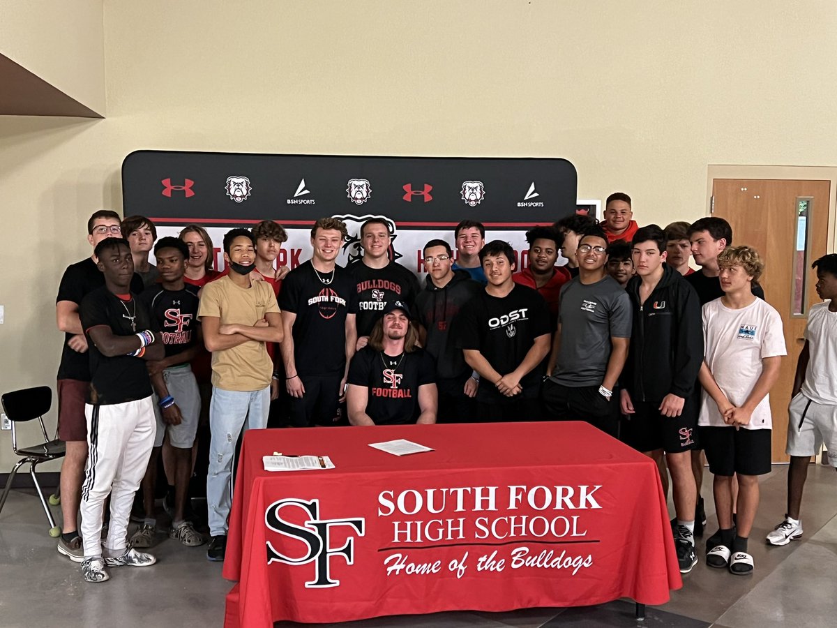 CoachBlatch (@coach_blatch) on Twitter photo Another GREAT DAY in the Dawg House!! Our second 22’ signee <a href="/AprileMaddox/">Maddox Aprile</a> signs with Keiser University! #DawgHouseOfficial #CaveCanem So proud of the student he is and the athlete he has become!! More great news on deck!!! You gotta love being a DAWG!!! <a href="/SFHS_FB/">SFHS FB</a> <a href="/SFAthletics/">South Fork Athletics</a> Another GREAT DAY in the Dawg House!! Our second 22’ signee <a href="/AprileMaddox/">Maddox Aprile</a> signs with Keiser University! #DawgHouseOfficial #CaveCanem So proud of the student he is and the athlete he has become!! More great news on deck!!! You gotta love being a DAWG!!! <a href="/SFHS_FB/">SFHS FB</a> <a href="/SFAthletics/">South Fork Athletics</a>