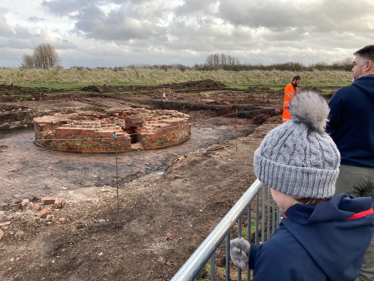 Rachel Burden tweet media