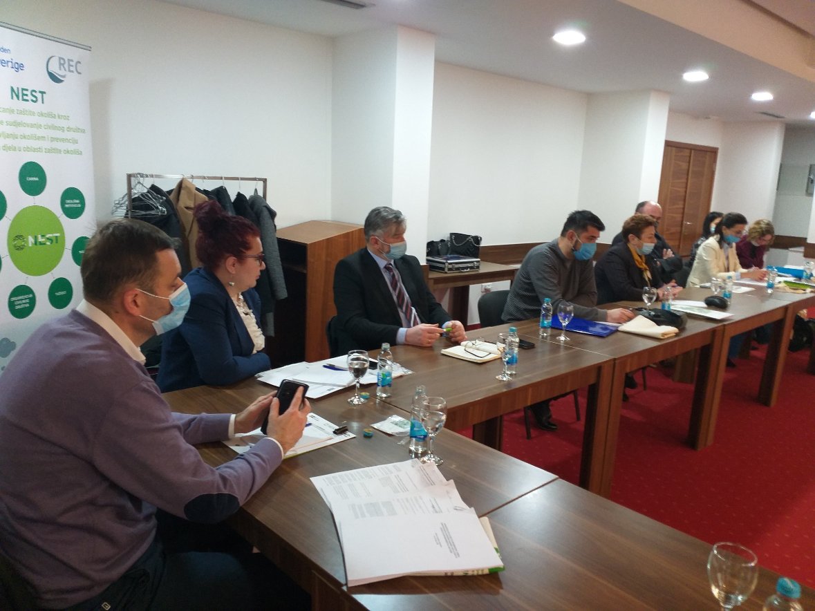 NESTprojekat's tweet photo. Održan konsultativni sastanak sa predstavnicima entitetskih ministarstava i sastanci radnih grupa za izradu propisa u Republici Srpskoj
https://t.co/VRWDVoaV8J https://t.co/W5dK0s4EGA