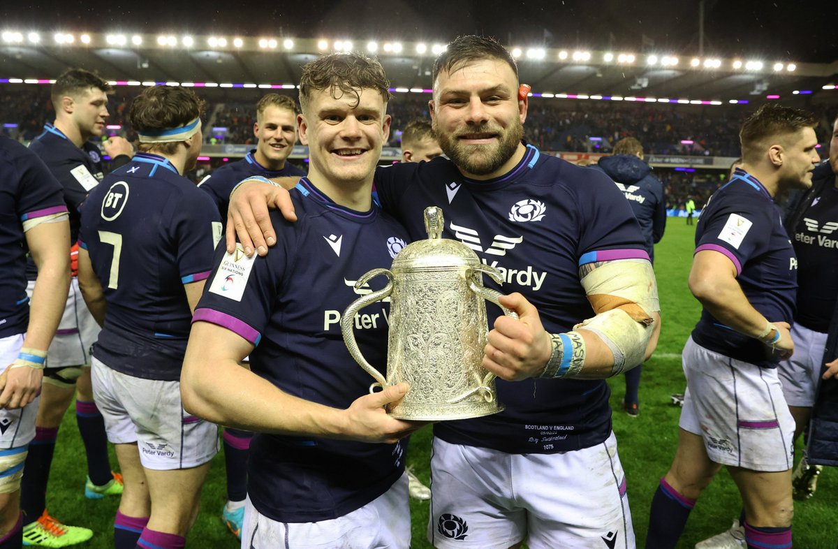Scotlandteam's tweet image. History 🏆🏆

Scotland earn back-to-back Calcutta Cup victories for the first time since 1984!

#AsOne