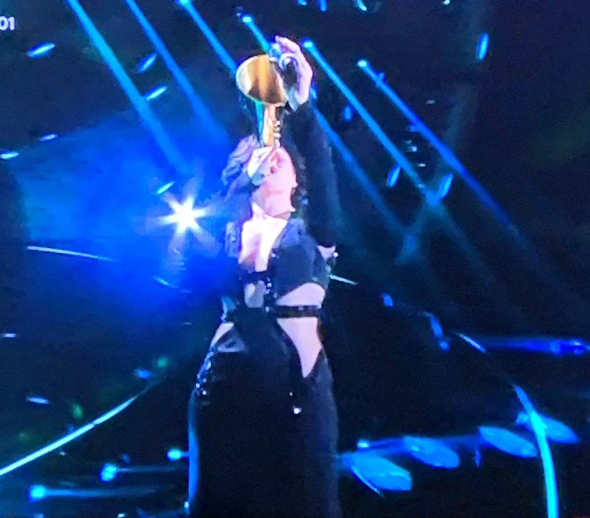 CiuccioFechella's tweet photo. Maria in cassa 12! Cassa 12! #Sanremo2022 https://t.co/PiYU0Vzpn7