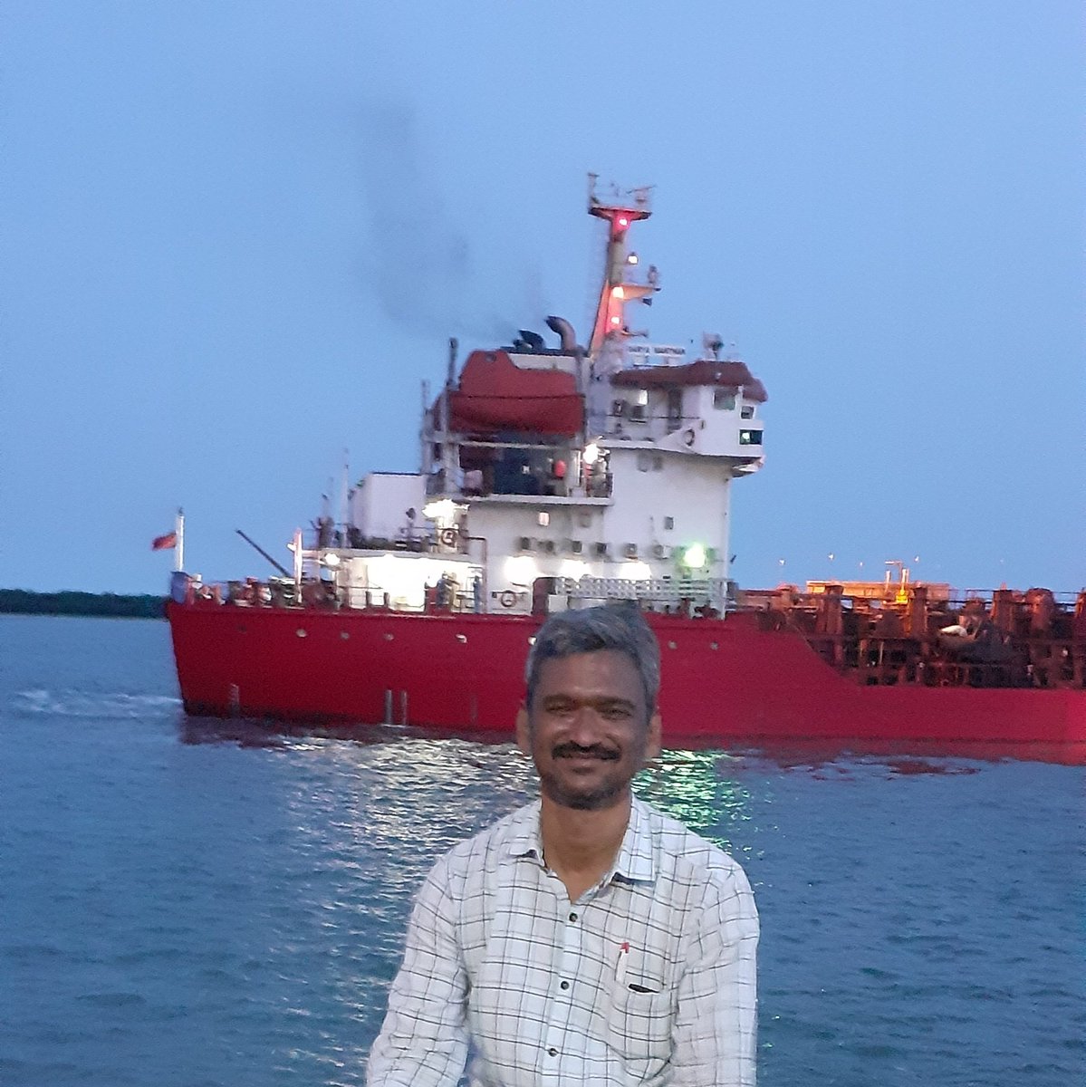 gummadisreeniv2's tweet photo. #NewProfilePic https://t.co/7BcF0ia6WZ