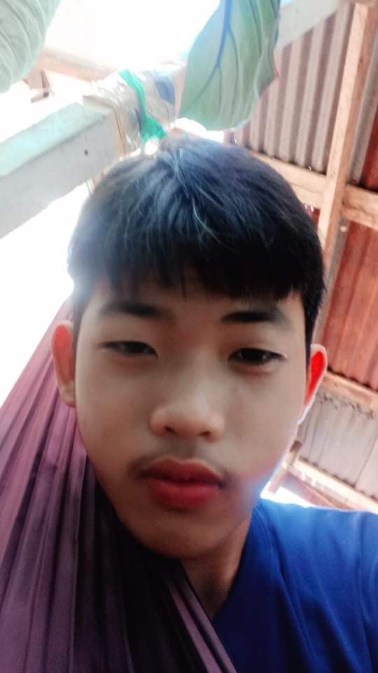 rachsih6's tweet photo. อายุ15 ยากโดยหญิงแท้เยจัง .ครบุรี .โคราช😁😅💦💦 https://t.co/GB0bCeQRmn