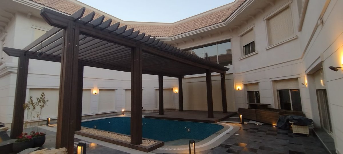 Wpc43285492's tweet photo. #الحزم_الشباب
#مظلات
برجوله من انتاج شركة مقنا للتنمية الصناعية 
الاعمده 12 * 12 و لكن كل عمود عباره عن 4 اعمده جنب بعض  12 * 12
الكمرات عباره عن 10 * 30 دبل
و السقف 5 * 20 https://t.co/zxy0DD3ZeM