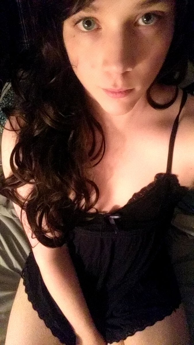 anibaddh's tweet photo. I can't help it if I look good in nighties! https://t.co/NA0O1SwS0k