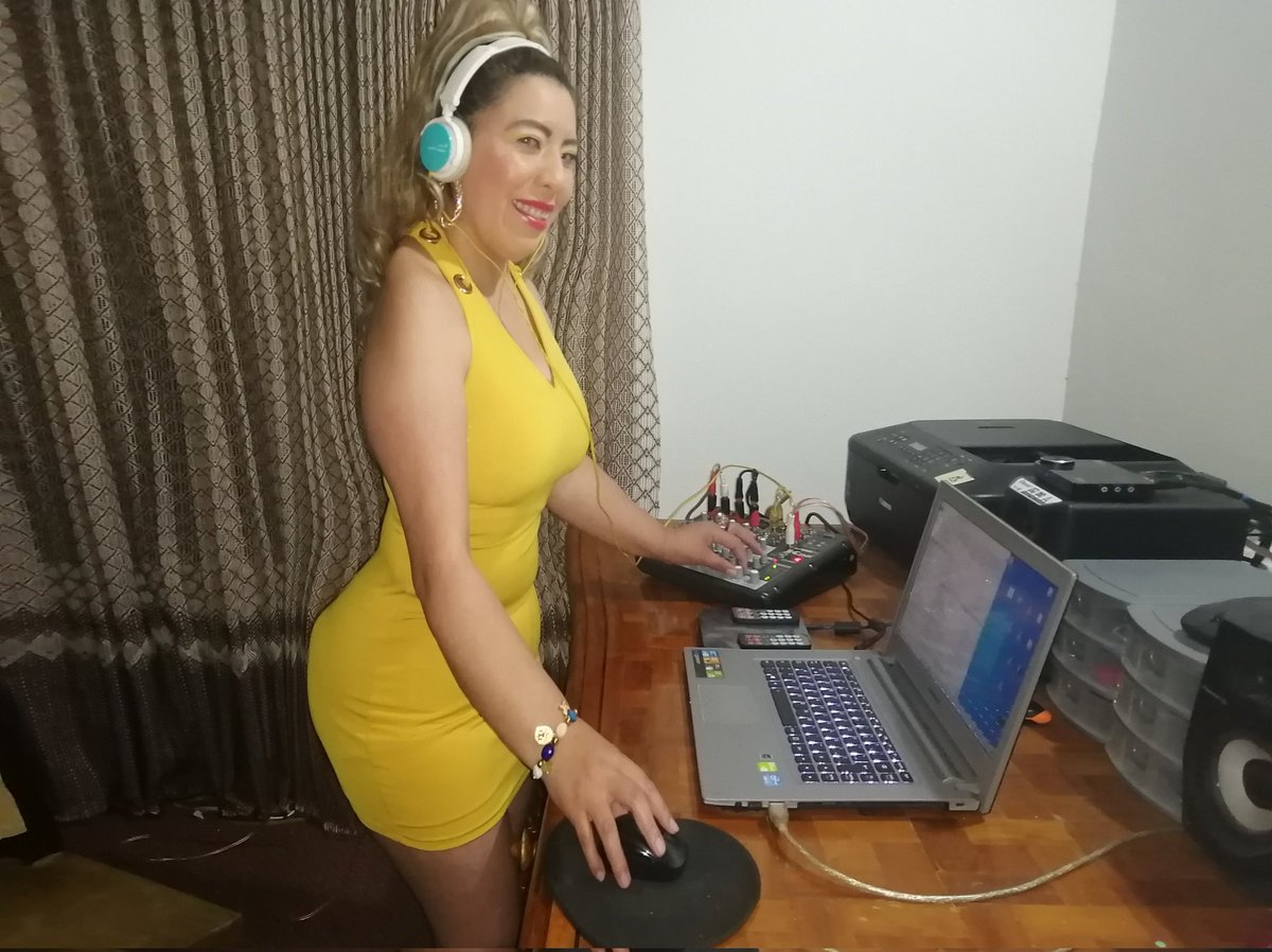 cuasquer_rosero's tweet photo. @cuasquer_rosero 🔥🔥🎙️🎵 https://t.co/NryI2xuX3C