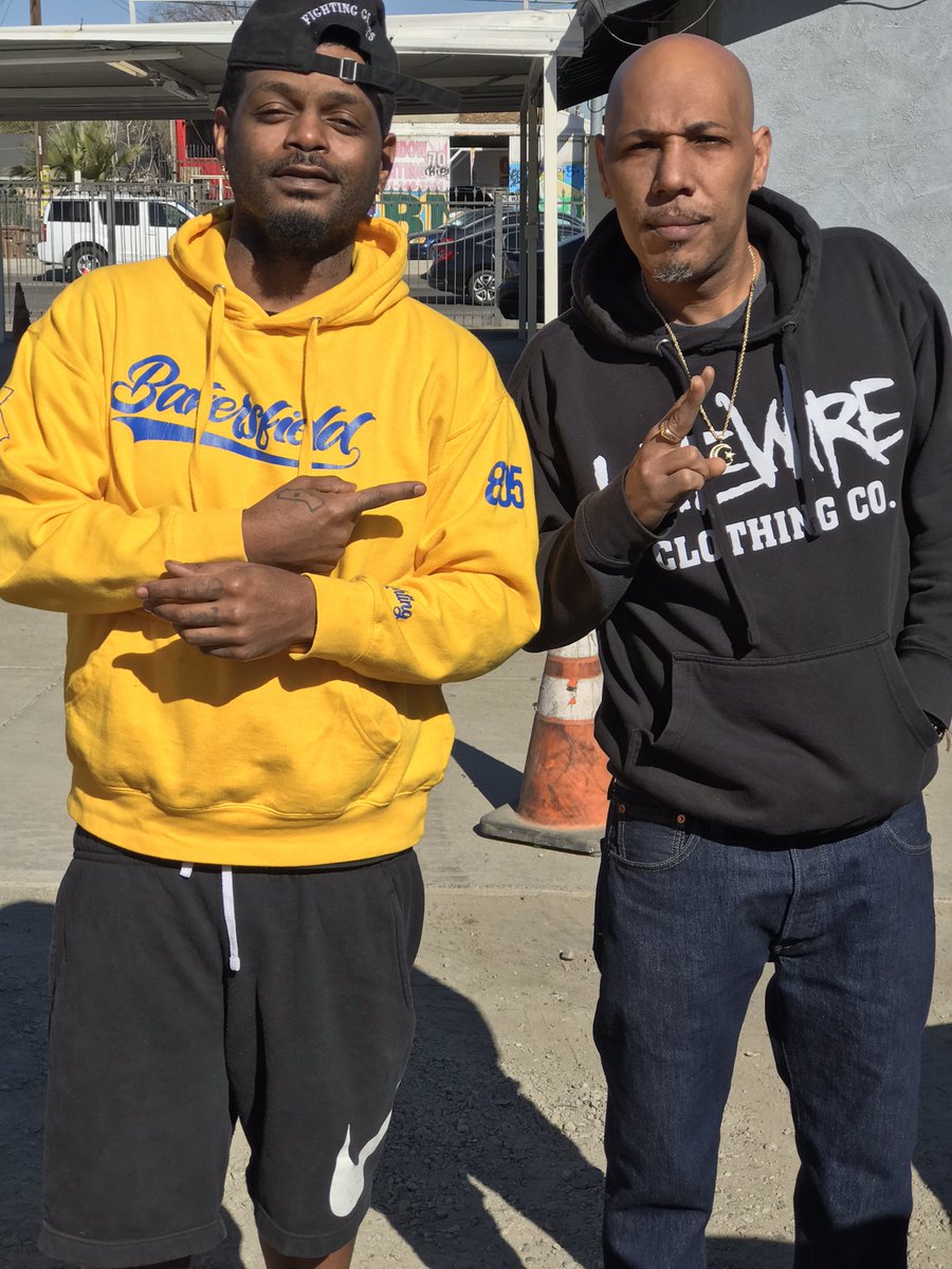IamYungCali's tweet image. Ran into the bro #CoachAli in traffic #Bakersfield