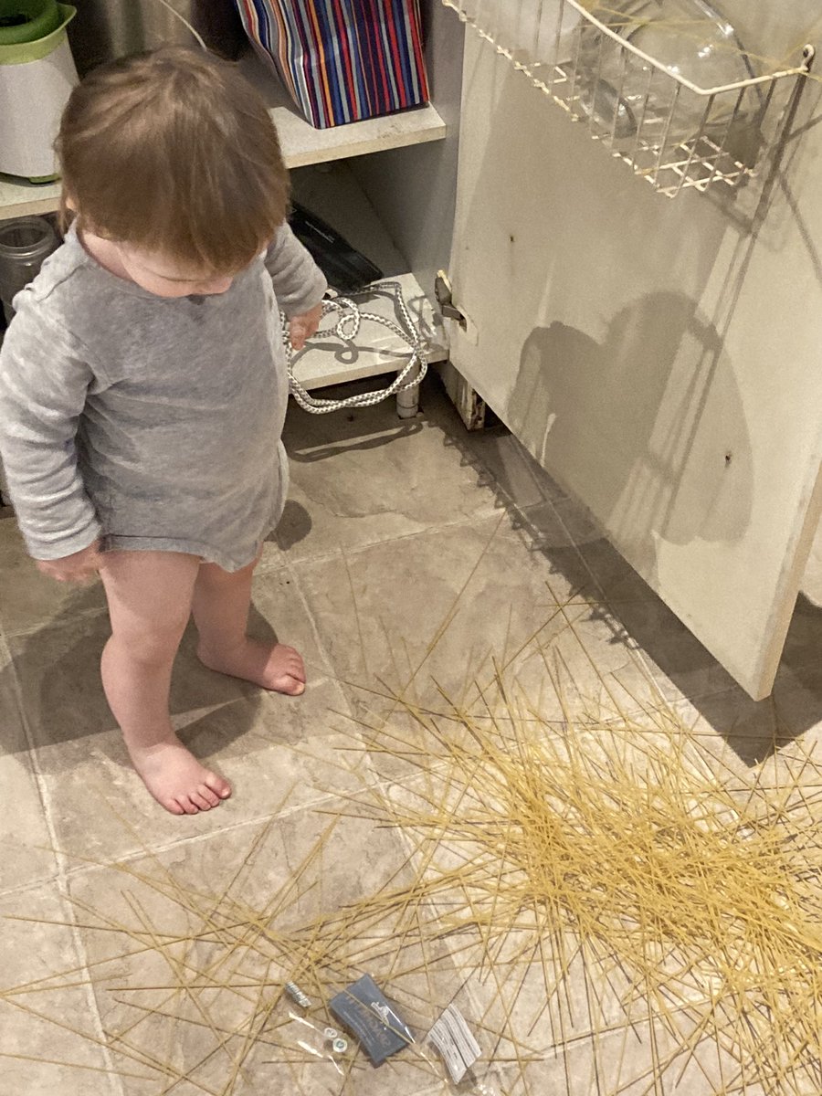 DanielDelSol's tweet image. Kid’s a genius, just nailed the Blood Incantation logo in one go