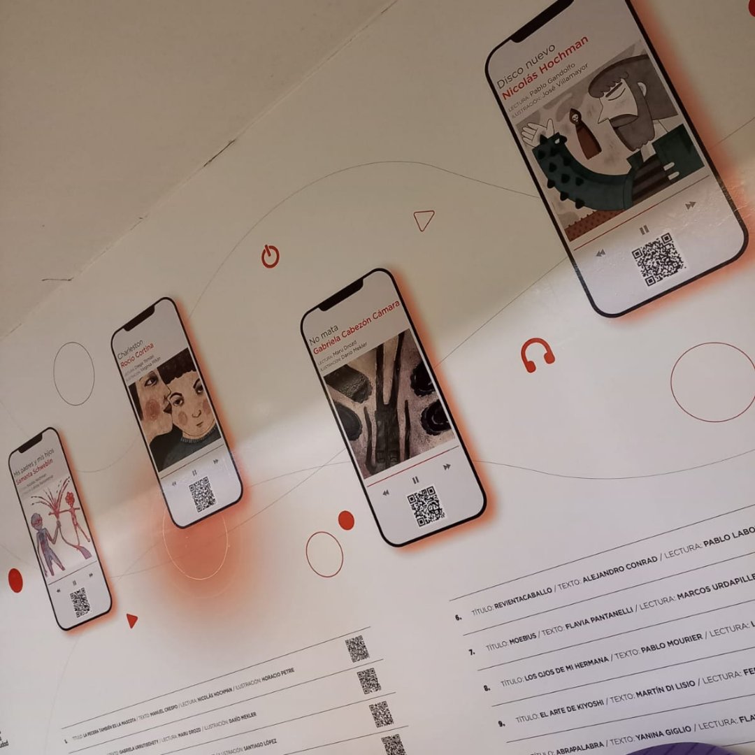 sbibliotecario's tweet photo. Audiocuentos en el subte ▶️https://t.co/sRah6BMSyB 📚📱En las galerías del subte que cruzan la avenida 9 de Julio pueden escanear los códigos QR con cuentos de escritores como @Cabezoncamara, Agustina María Bazterrica, Samanta Schweblin y muchos más. https://t.co/gk4hAH3yzq