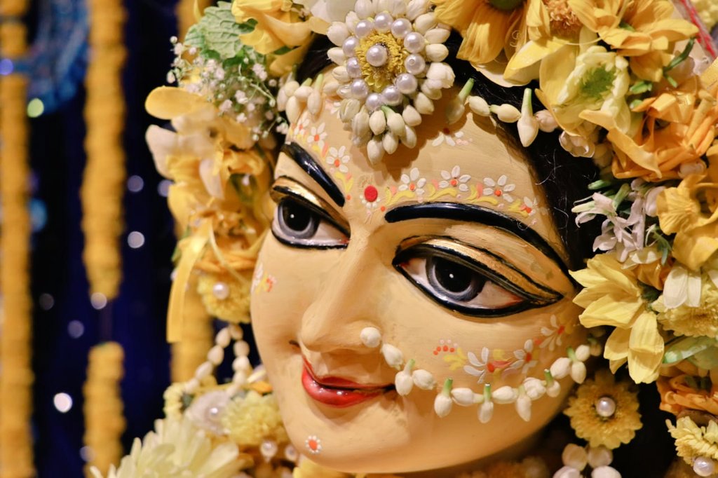 iyfnoida's tweet photo. #BasantPanchami #iskconnoida https://t.co/S8yTGy1MsX