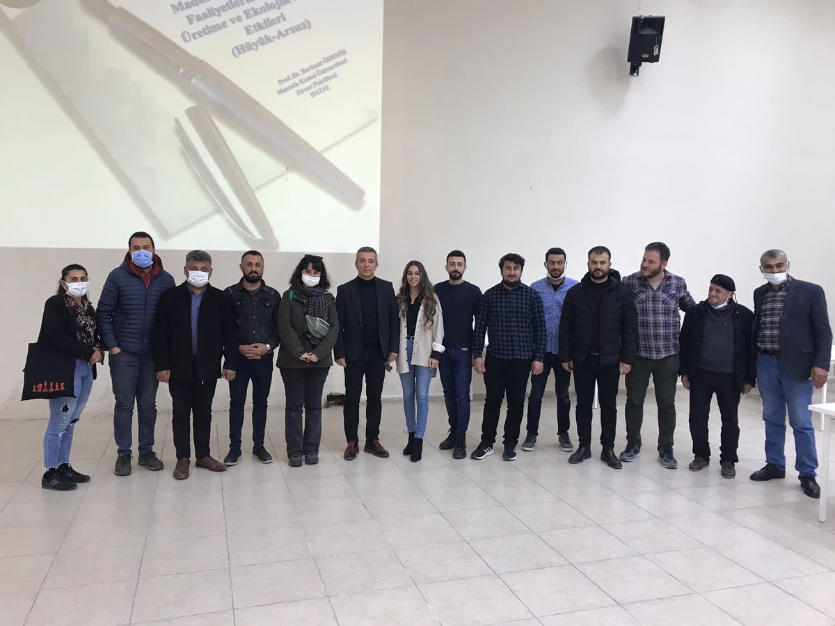 Höyük’te “Maden Arama ve Çıkarma Faaliyetlerinin Tarımsal Üretime ve Ekolojik Sisteme Etkileri” paneline katılım sağladık.

Kazdağları'ndan Höyük'e sermayeye karşı doğa ve yaşam mücadelesini savunmaya devam ediyoruz.
#HöyükteMadeneHayır