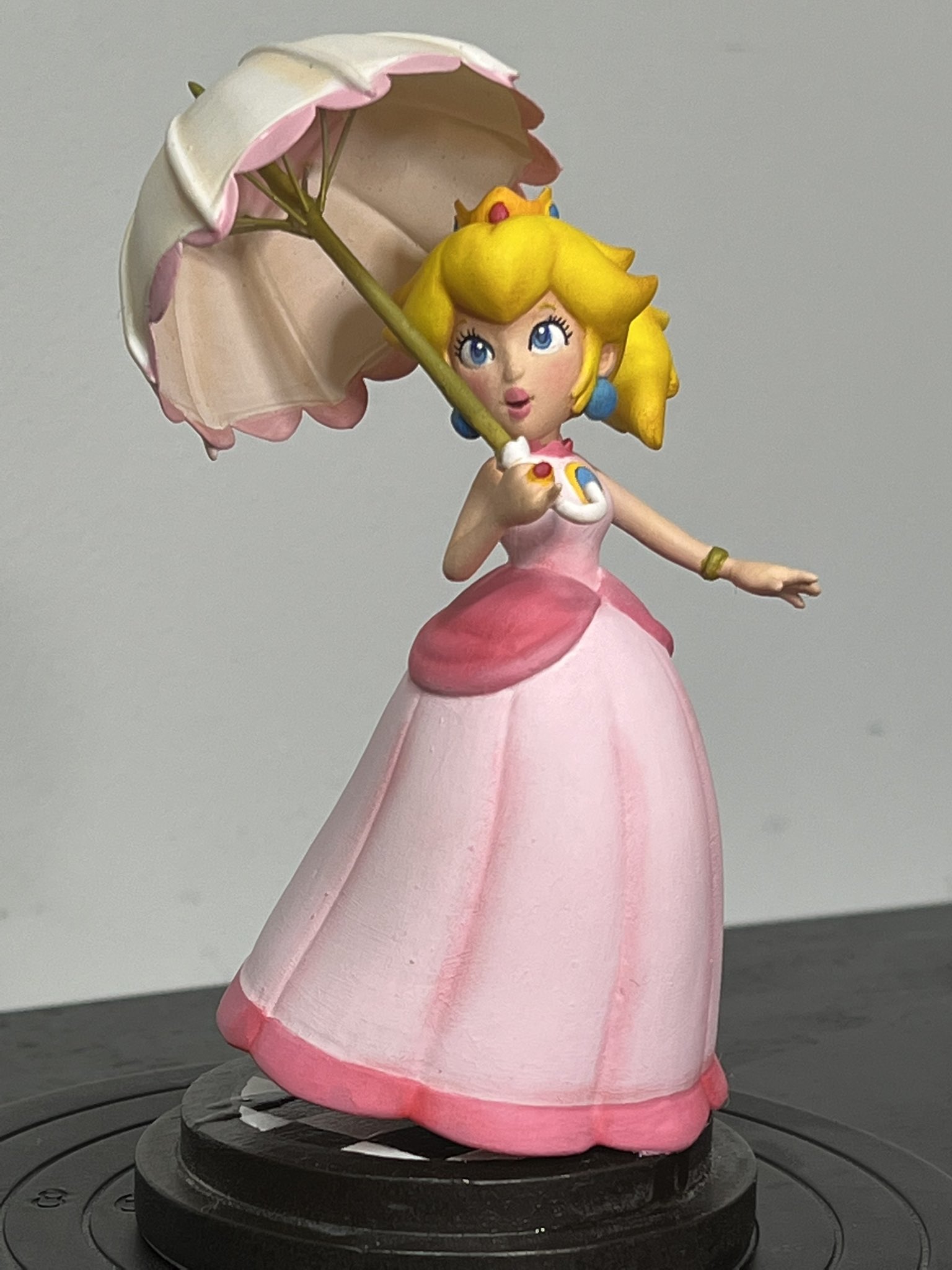 Nintendo Women's Princess Peach Casual High-Top Sneaker