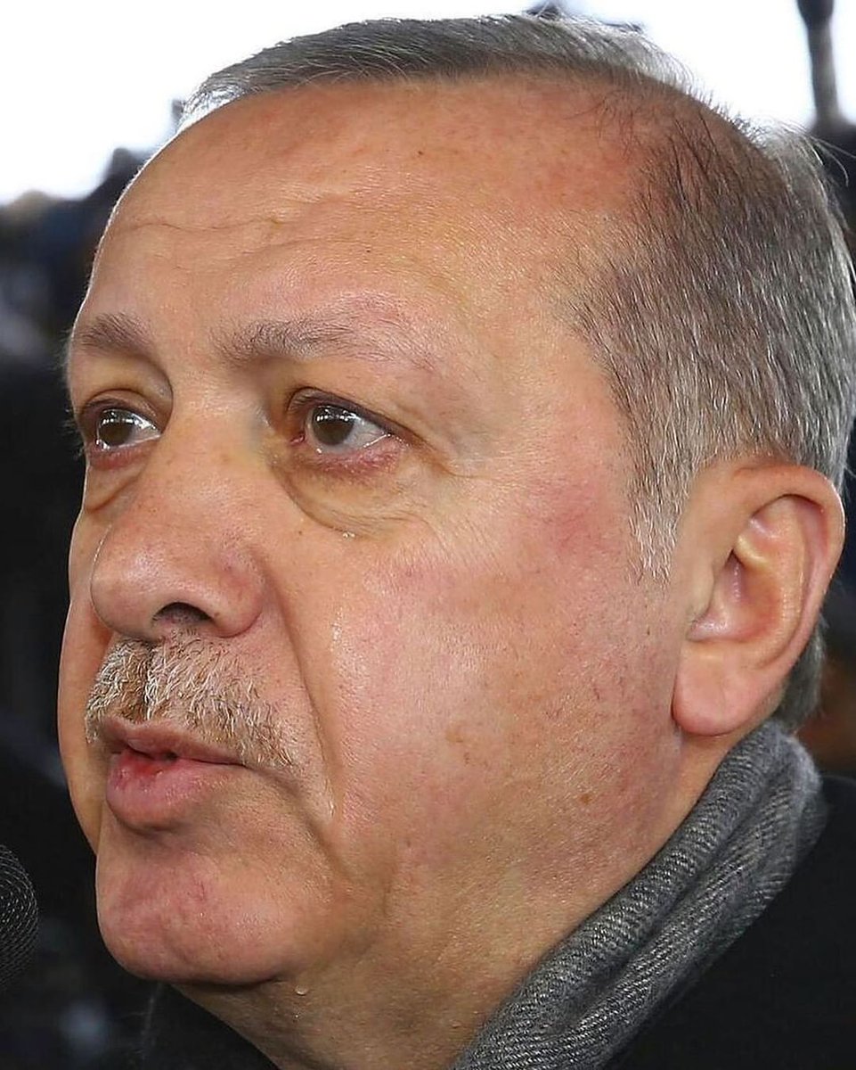 ALLAH’ım sana şifa versin.
Sadece bizim değil bütün İslam Aleminin duaları seninle Reis. ❤️🤲