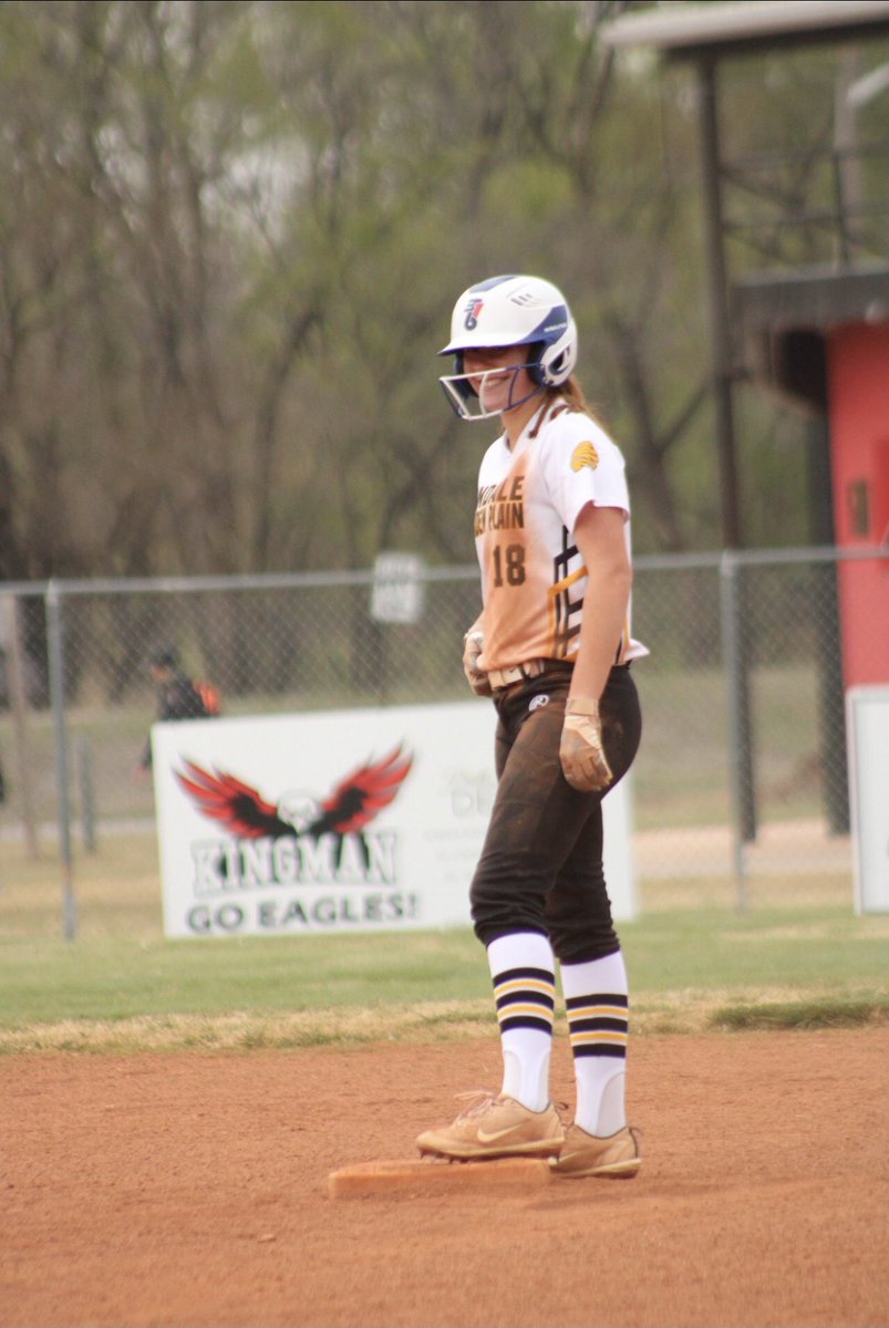 L_schneider14's tweet photo. I am extremely blessed and excited to announce that I have committed to Southwestern Community College to continue my academic and athletic career. I would like to thank my family, coaches, teammates, and everyone who has helped me along the way. @316EliteSB @SwccSoftball https://t.co/0qYzJujw62