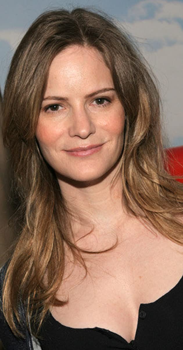 Happy Birthday to Jennifer Jason Leigh 