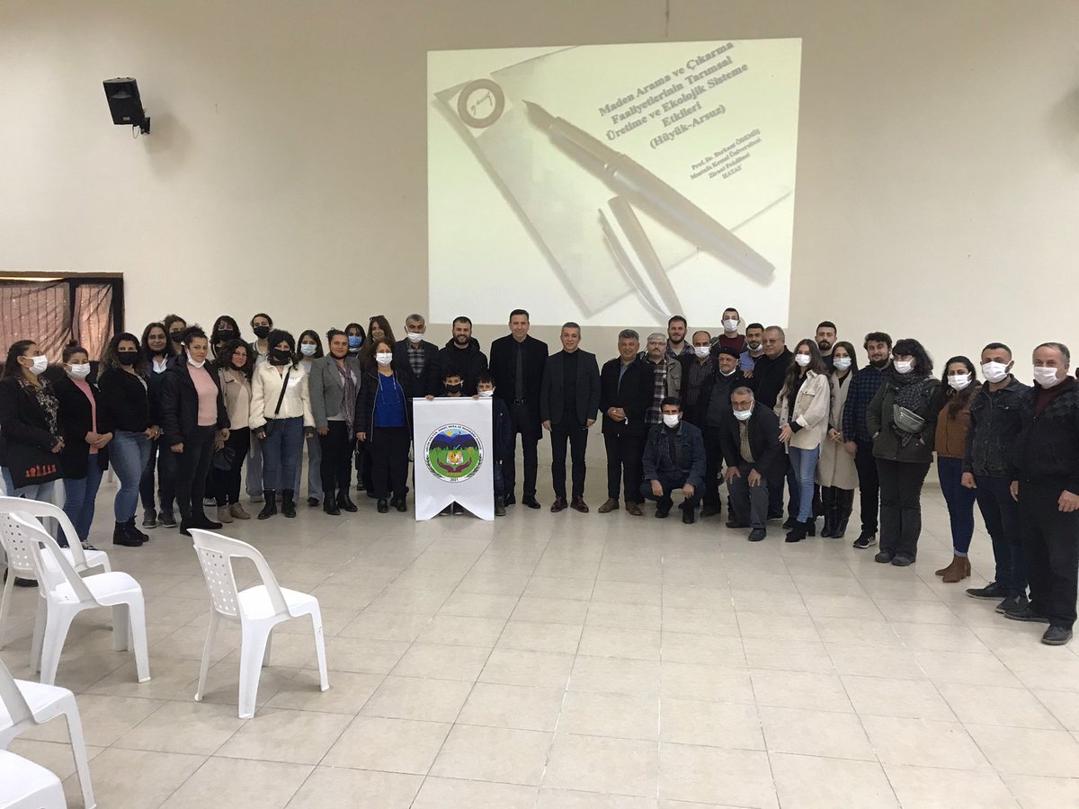 MKÜ Ziraat Fakültesi Biyosistem Mühendisliği bölümünden Prof. Dr. Berkant Ödemiş hocamız bizlere ''Maden Arama ve Çıkarma Faaliyetlerinin Tarımsal Üretime ve Ekolojik Sisteme Etkileri'' konulu konferans bilgilendirmesi yaptı.