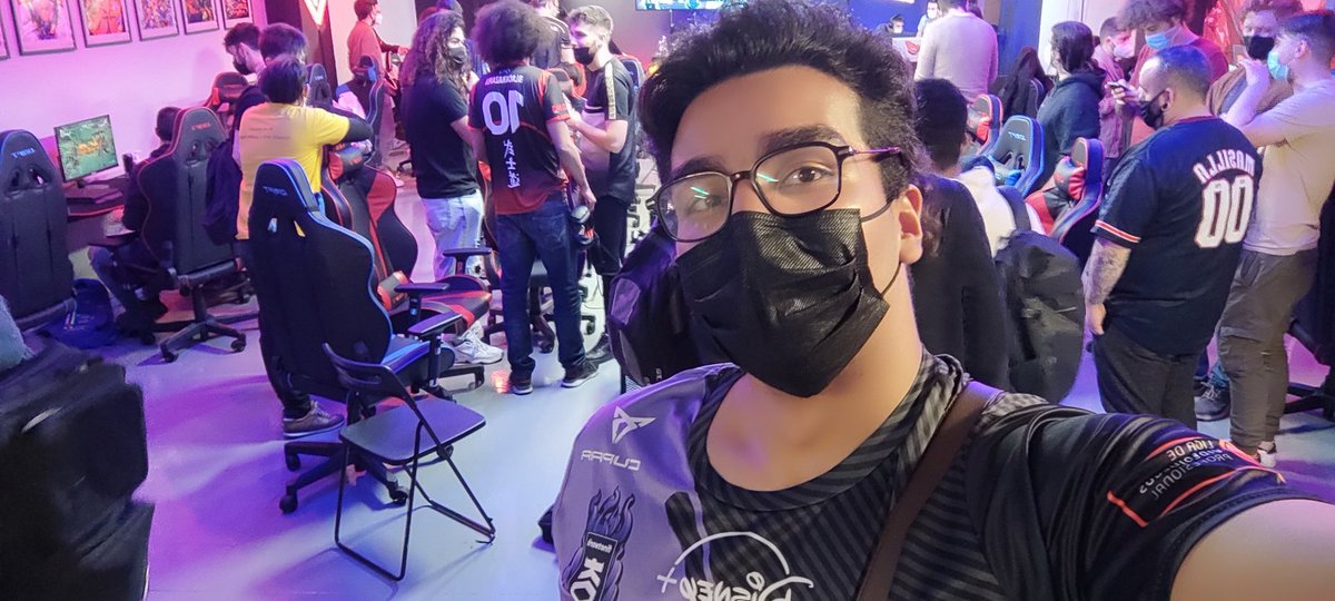 karios42's tweet photo. @KOI  please patronize Fighting Games
#BlackTournamento https://t.co/aBfmWYi5Lp