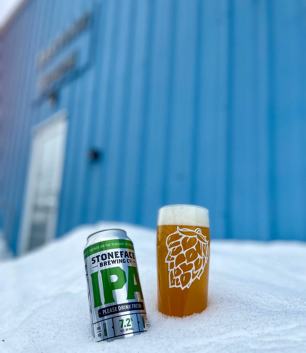 StonefaceBrew's tweet photo. cold ✔️ beer ✔️
#NHbeer #NewEngland #hopsonhops https://t.co/iQJEmITqHj