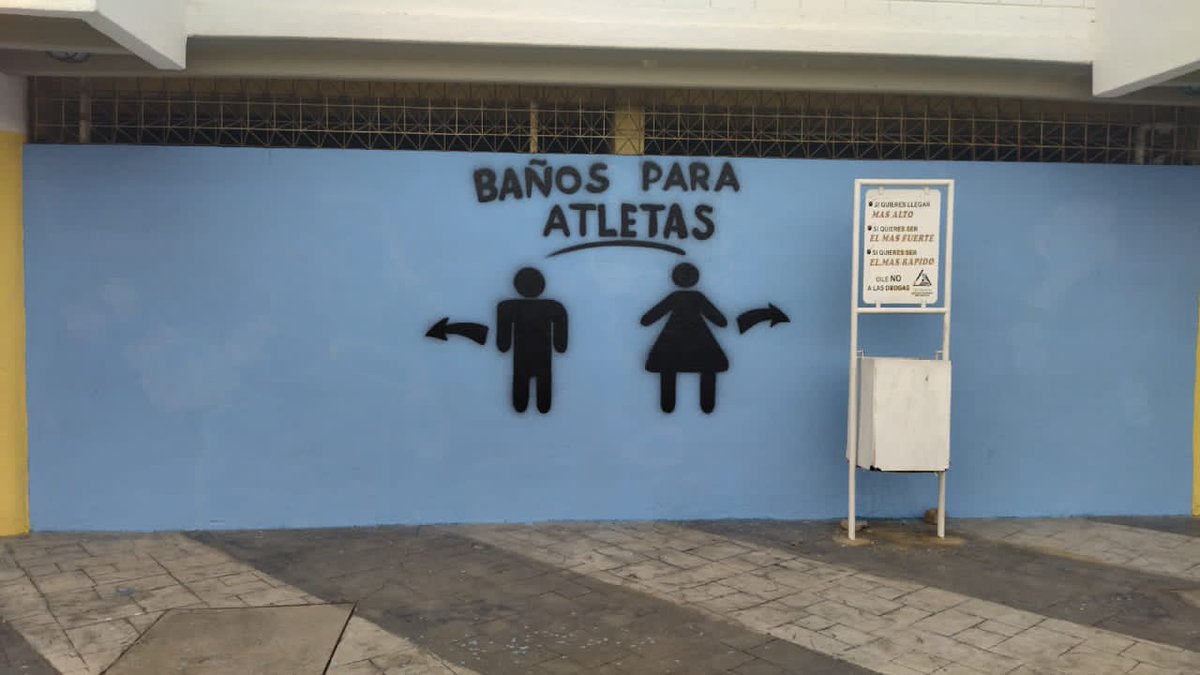 FUNDELA_LARA's tweet photo. #5Feb El equipo de la esperanza dirigido por el Gobernador @AdolfoP_Oficial continúa desplegado en el Polideportivo "Máximo Viloria".
Seguimos garantizando las mejores instalaciones deportivas de alto rendimiento.

@MervinMaldonad0
@Educacionlara
#GeneraciónDeOroPatriota https://t.co/9hOaNqmCKE