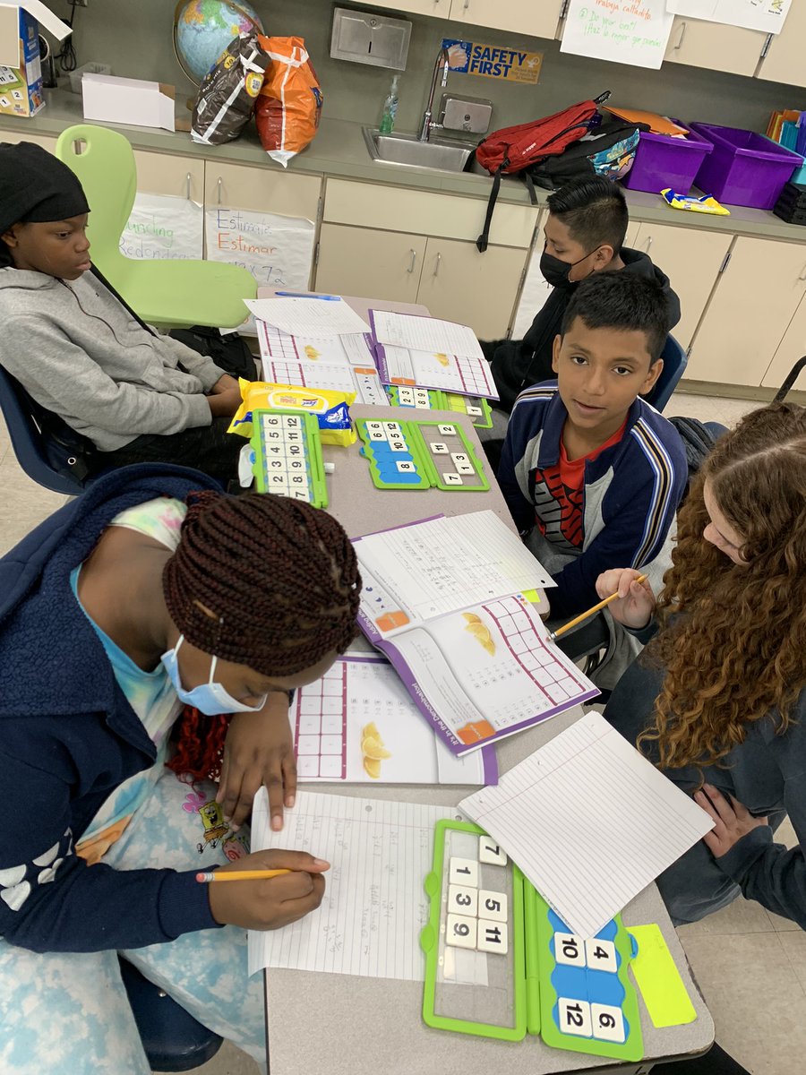 sturgeonsquad's tweet photo. These Rock Star Ss @MortElementary are playing games while practicing their academic and social skills. 📚 🧪 🧮 🌟 https://t.co/mavqF5jydq