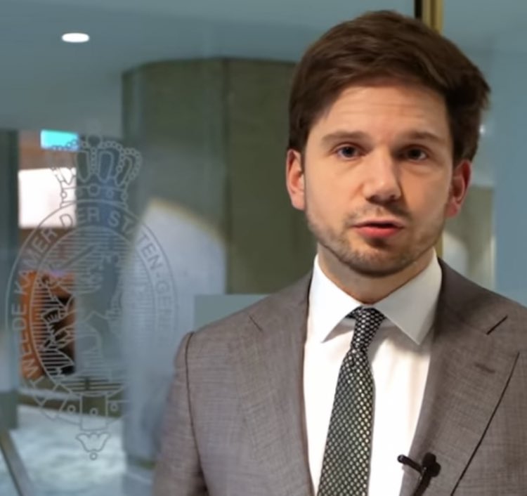 SariWester's tweet photo. Hij verbergt het goed, maar ook van Meijeren is #ControlledOpposition
Al denken de hoophebbers dat hij serieus wanpraktijken aan de kaak stelt.
#Bricks #BlueTiger
#Oath
#Handsign666
#Crown #BlackAndWhiteTie
@EliasSnijder https://t.co/sN1eQvhk9a