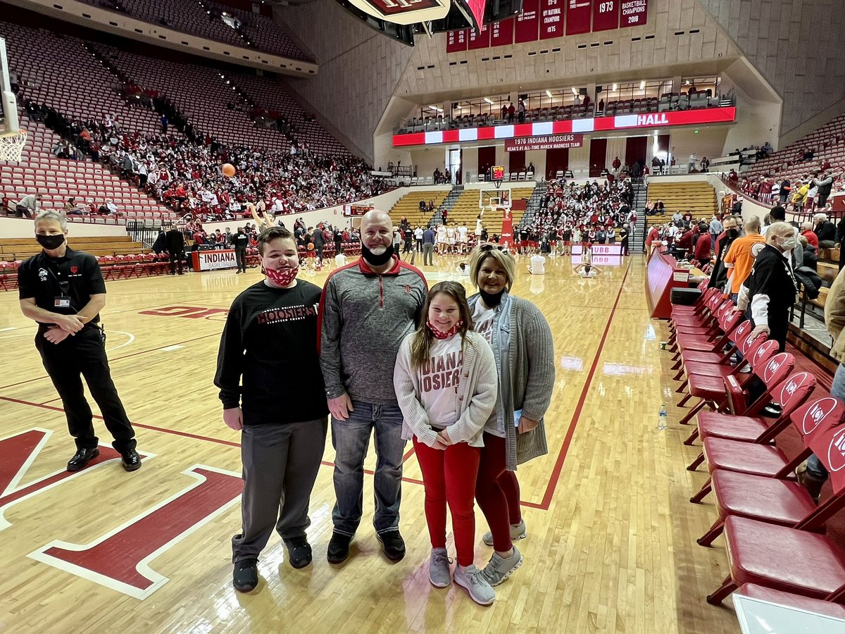 HoosierProject's tweet photo. All the way from Van Wert, Ohio, the Huse Family is excited to be in attendance for their first game today. Korbyn (13) and Kenzie (8) are usually surrounded by Buckeyes, but not today! A huge thank you to our donors for making their dreams come true! #iubb #HoosierTicketProject https://t.co/JDTgAaPdiM