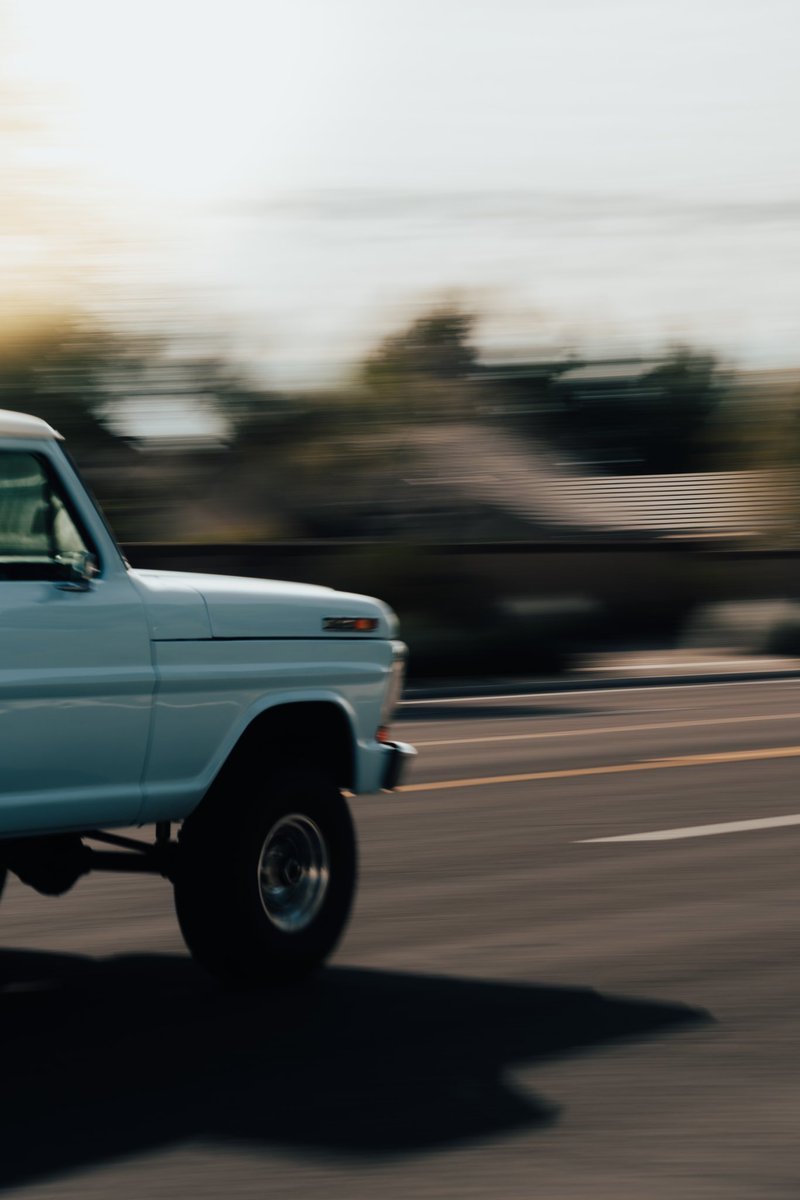 brewpanda21's tweet photo. Lately I’ve been practicing more panning shots. It’s getting there. 🤓

👁Sigma 85mm 1.4 ART DG DN
📸pandaphotographyaz

#sonyalpha #sonya7iv #sigma #sigmaphoto #streetphotography #sigma85mmart #bmstreetpov #opticalwander #streetshots #azphotographer https://t.co/7D7CAfEkg1