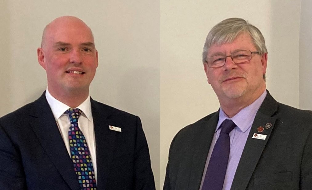 LALC Executive recently thanked outgoing Chair Cllr Darren Cranshaw for his magnificent work in steering LALC forward in recent difficult times👏  
Cllr Phil Orme was elected new Chairman, with Cllr Pat Hastings Vice Chair. 
Welcome Phil and Pat, good luck in your new roles🍀