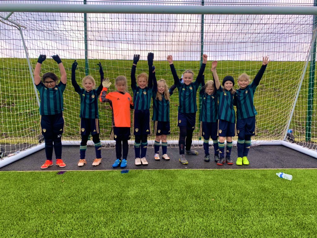 LeedsunitedRTC's tweet photo. Our Foundation Girls JFC this morning showing what football is all about… having fun 😌

Any girls looking to join a grassroots club who aren’t currently attached to a team please contact Sophie.evans@leedsunited.com 

We welcome any player 😃 https://t.co/XvAXuNwbNM