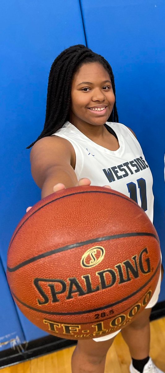 jada_cooper's tweet photo. Come out and watch the Lady Wolves play today @ 11:30am at Butler Stadium. #11 #jcooper #11 #VarsityBasketball 🐺🏀🐺🏀 https://t.co/RmrEEv7Kug