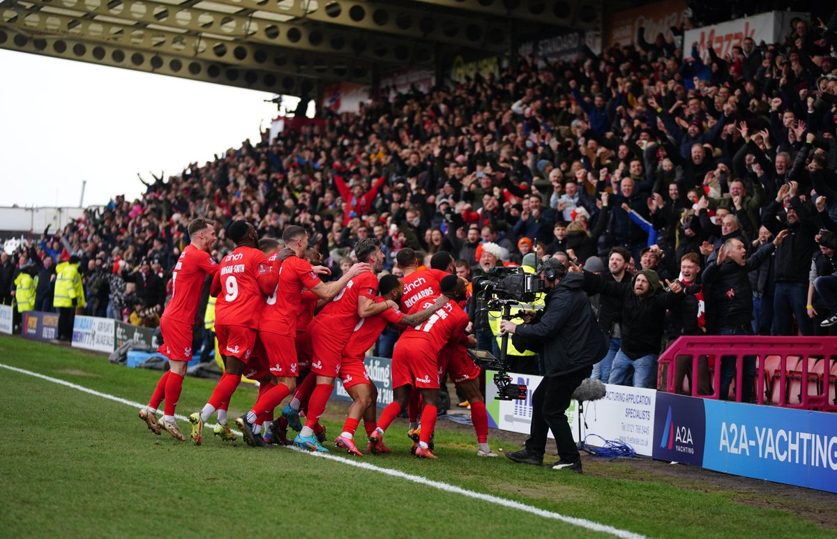 khfcofficial's tweet image. An emotional day. A perfect example of the highs and lows of football.

That moment. Alex Penny. That performance. Matching a team 113 places higher. A day to be proud of. A day to be proud of Kidderminster Harriers.

📸 PA Images

❤🦅 #Harriers #COYR