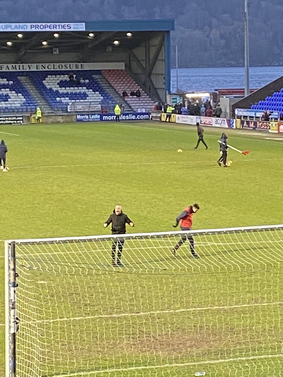 craggersd's tweet photo. The Gaffer!! What a result ⁦@Morton_FC⁩ https://t.co/r3Qu4mUWuD