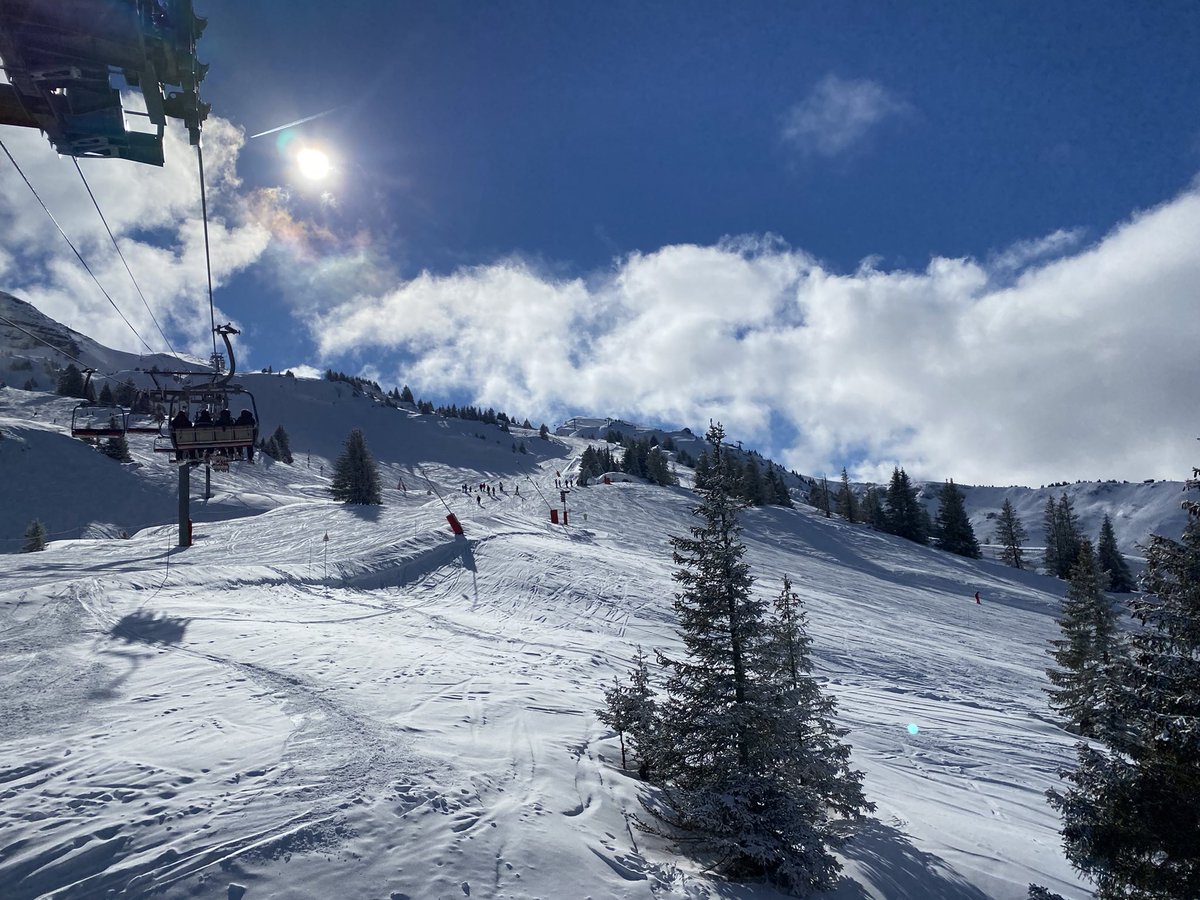 danbezza's tweet image. Great to be back on the slopes…