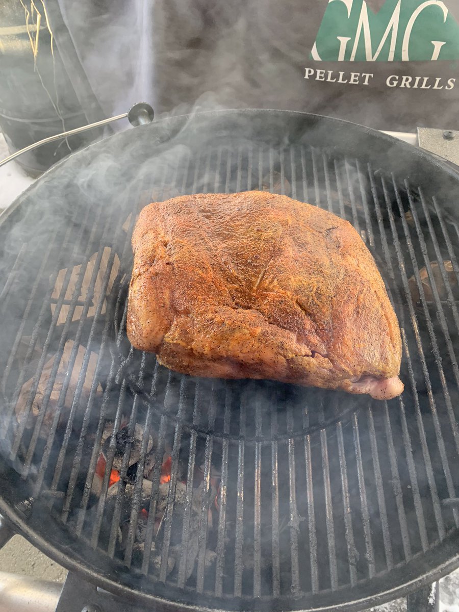 405BackyardBBQ's tweet photo. Got a nice pork shoulder on the the @WeberGrills Kettle Performer. Some pulled pork for the week. @405BackyardBBQ https://t.co/nd8JsprDyR