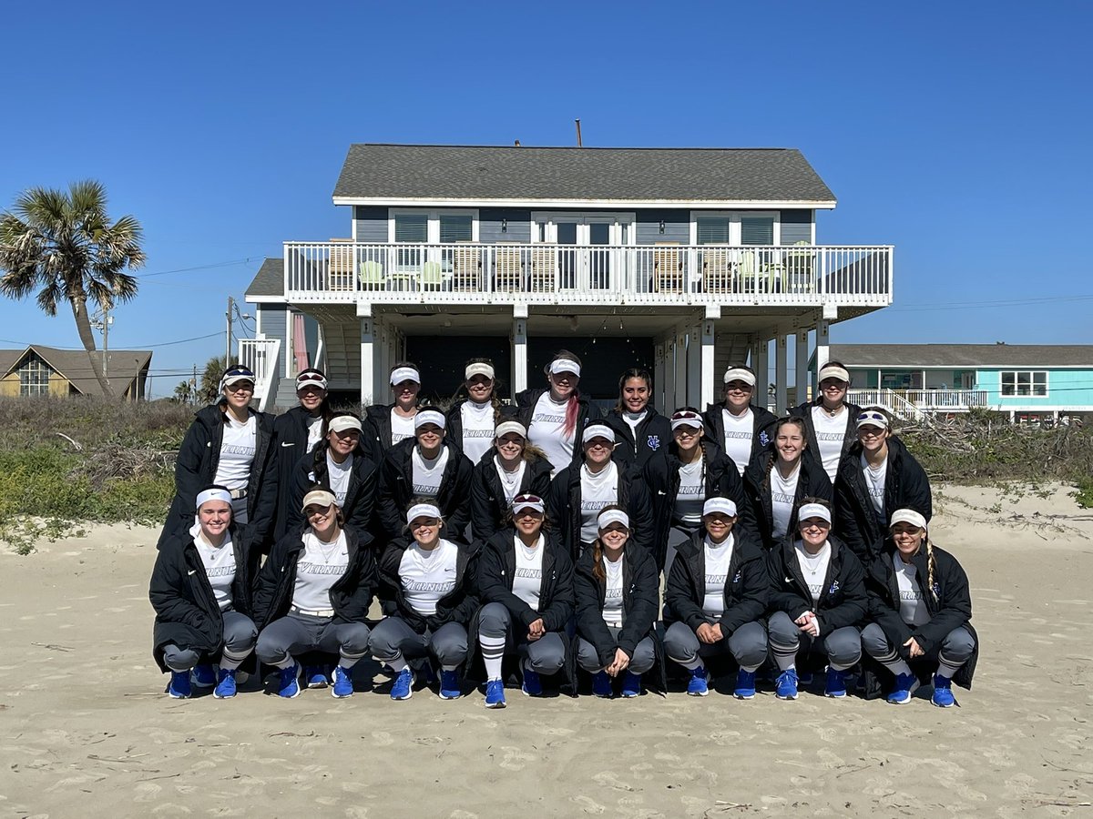 vernoncollegesb's tweet photo. GAME DAY!!! 1:15 vs Conners and 3:00 vs Galveston! #VCSoftball #LionMode https://t.co/HkfaIkL1mF