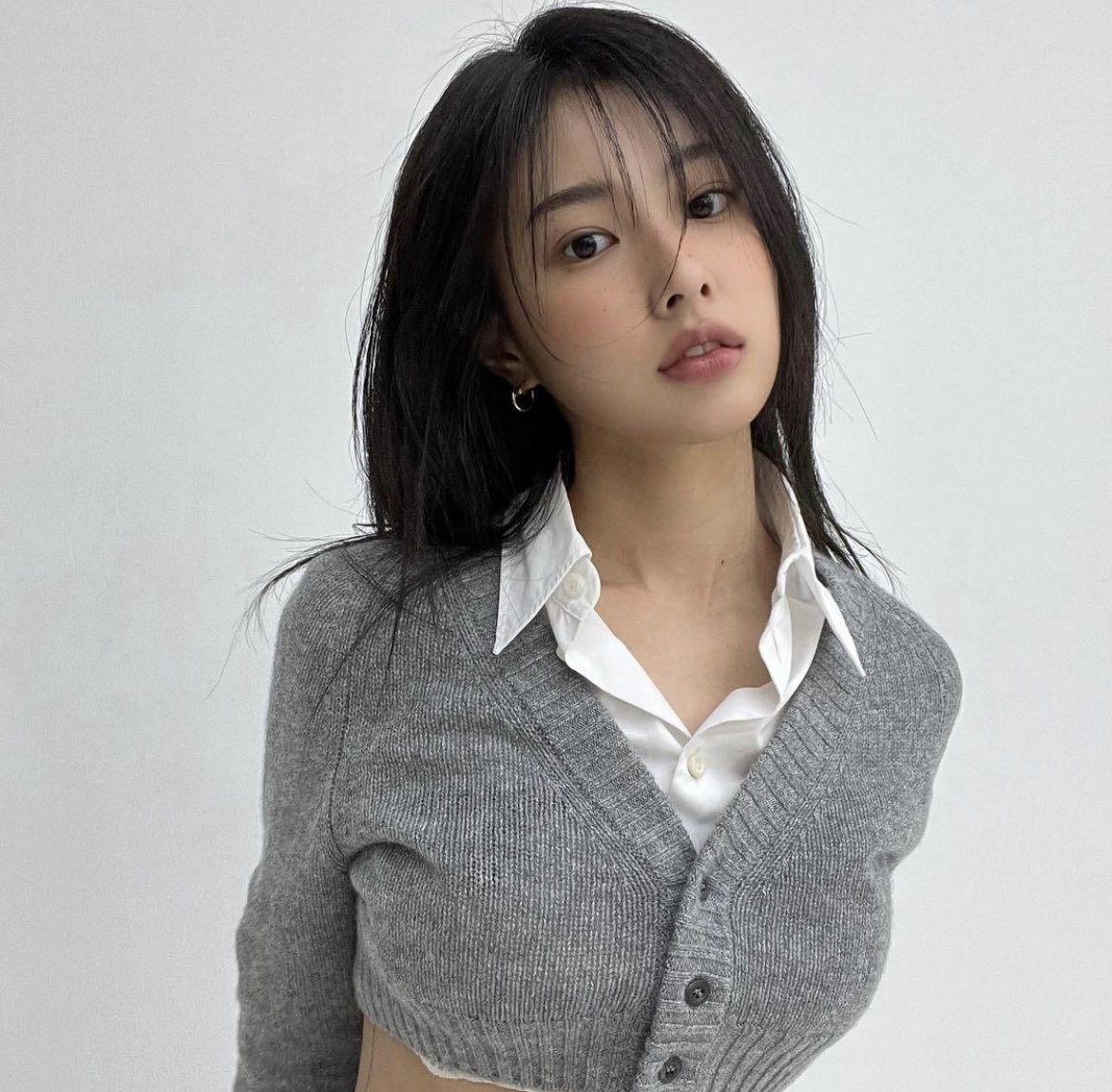hyewonhrly's tweet photo. #HYEWON #강혜원 https://t.co/2i4qSVPXKR