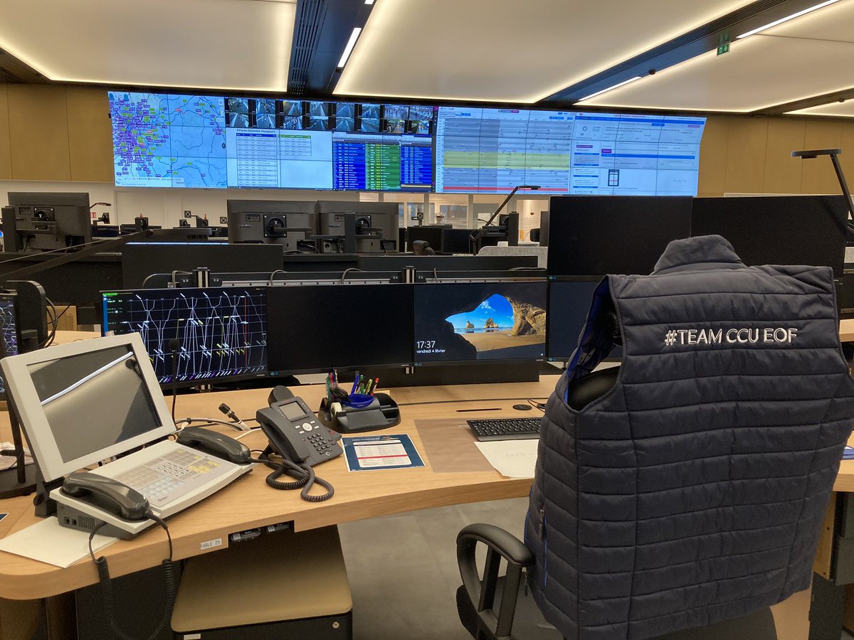 #CCU Est Ouest Francilien. Aujourd’hui s’ouvre une nouvelle page pour les équipes du centre opérationnel des lignes E et P avec une nouvelle tour de contrôle. @RERE_T4_SNCF <a href="/LIGNEP_SNCF/">Ligne P</a>