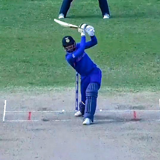 kaursimran_ind's tweet photo. We have seen this before…is it?

Dinesh Bana…wins it with a 6….Dhoni style

#ENGvIND #U19CWC2022 #U19WC https://t.co/rSYRJmwuxs