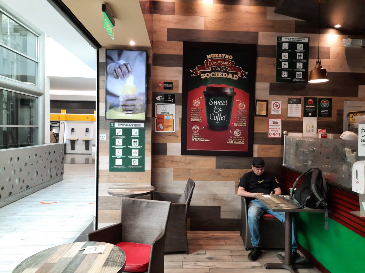 Señores <a href="/SweetandCoffee/">Sweet & Coffee</a> ¿por qué subieron el precio de sus productos? Soy cliente diaria y no advirtieron nada.  😑