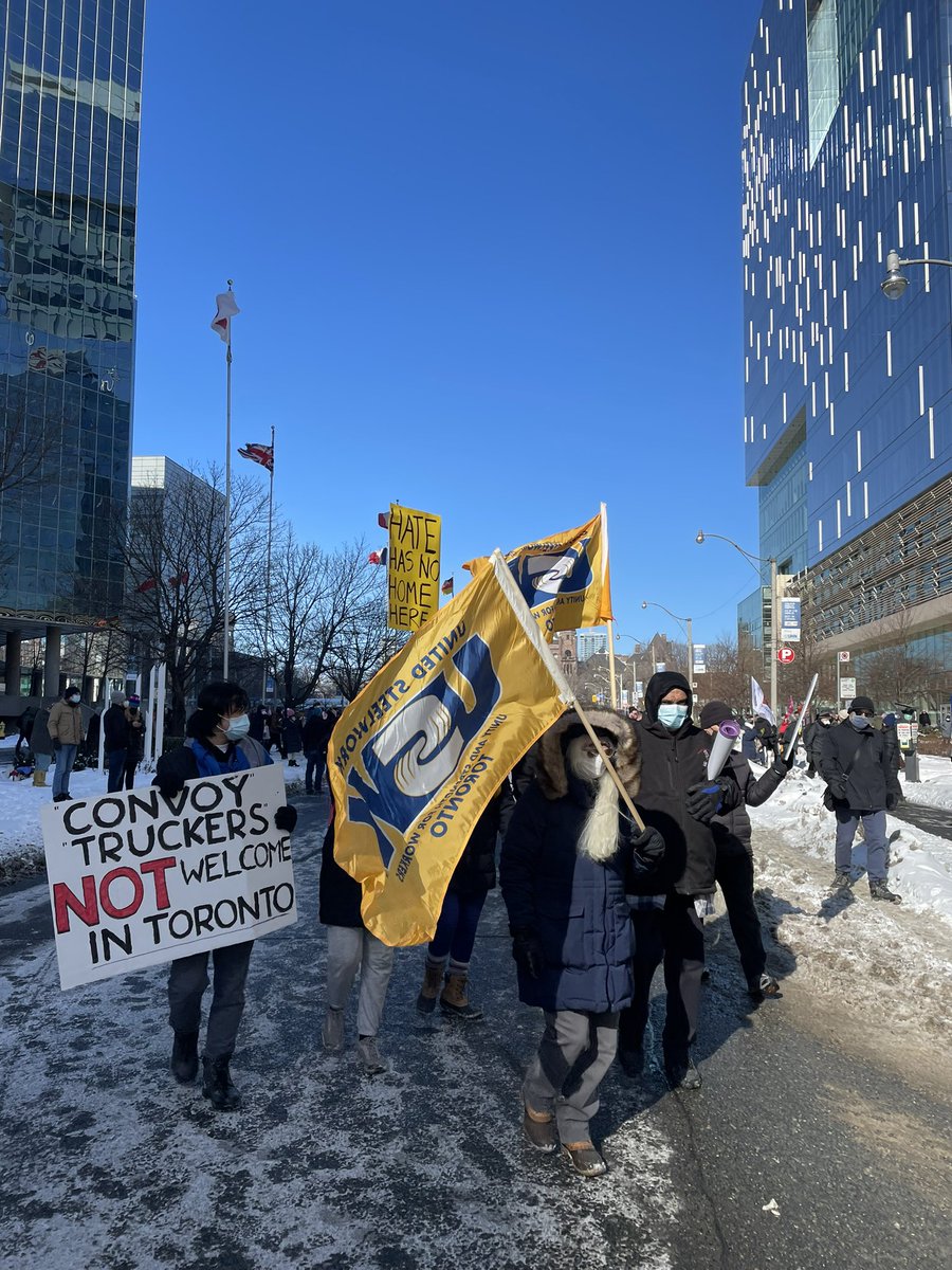 hayssamhulays's tweet image. Marching In support of healtcare worker, access to healthcare, and to saying no to hate. #TorontoConvoy #RepealBill124 #MedicareForAll